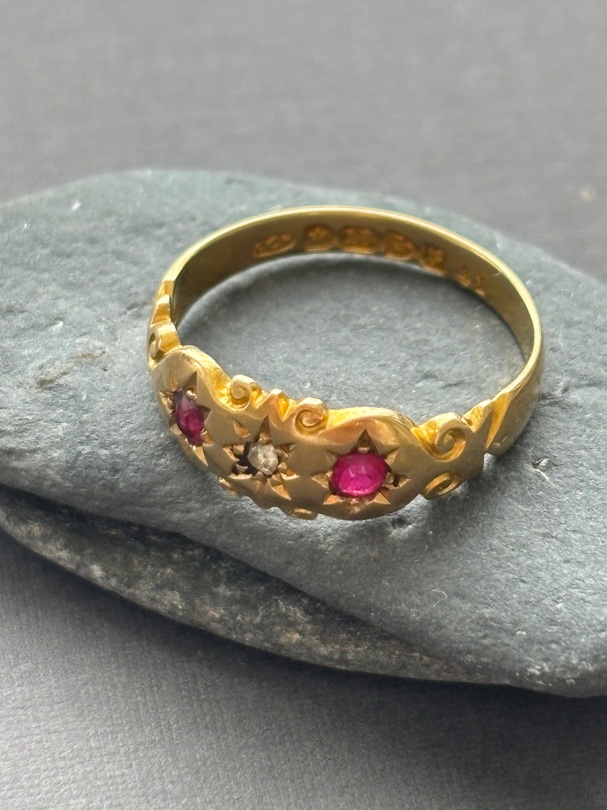 Antique 18k Gold, Ruby and  Diamond Gypsy-Set Ring — Chester, 1907