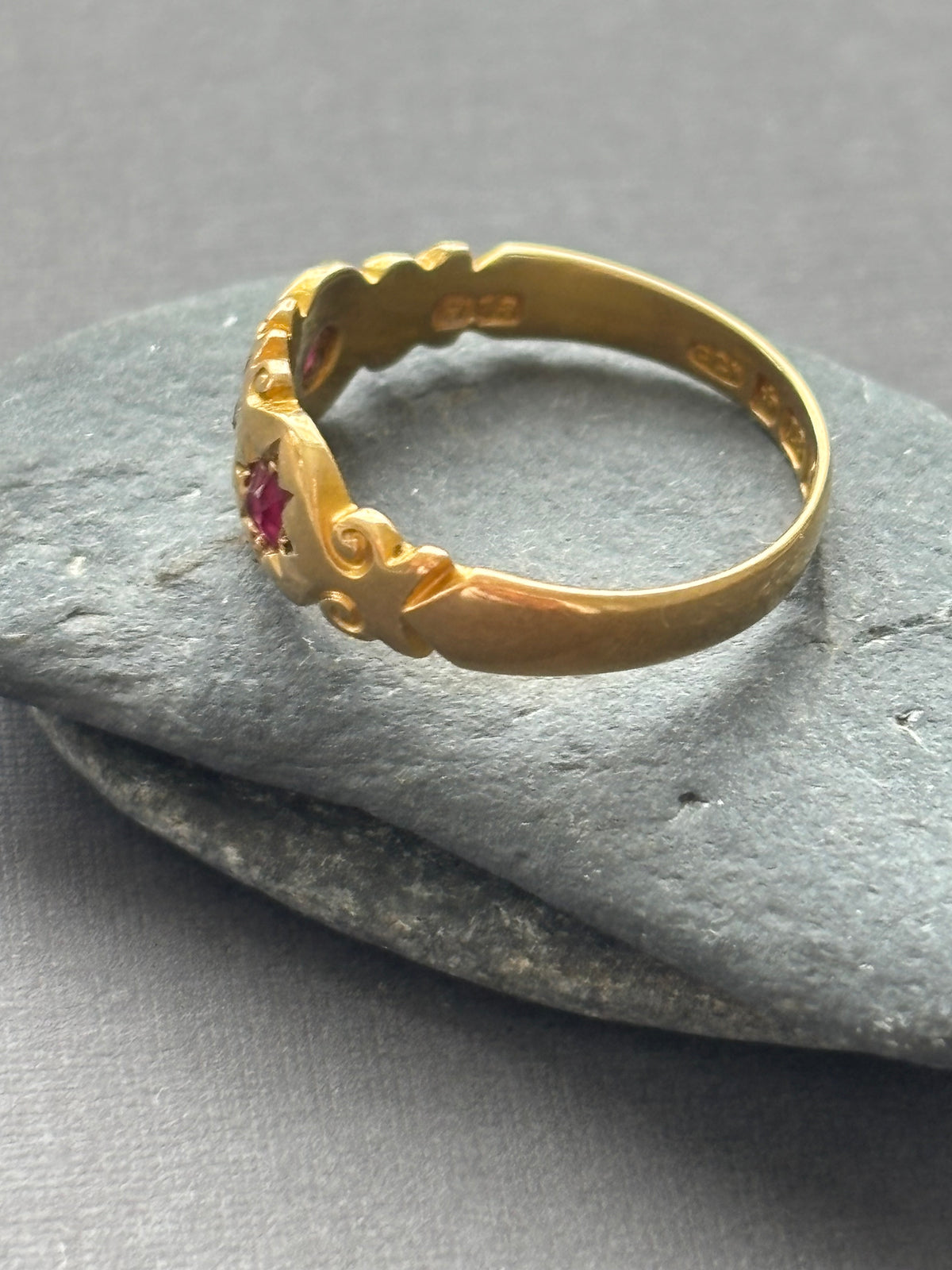 Antique 18k Gold, Ruby and  Diamond Gypsy-Set Ring — Chester, 1907