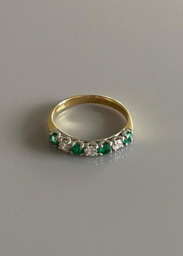 18ct / 18k Gold Diamond and Emerald Half Eternity Ring