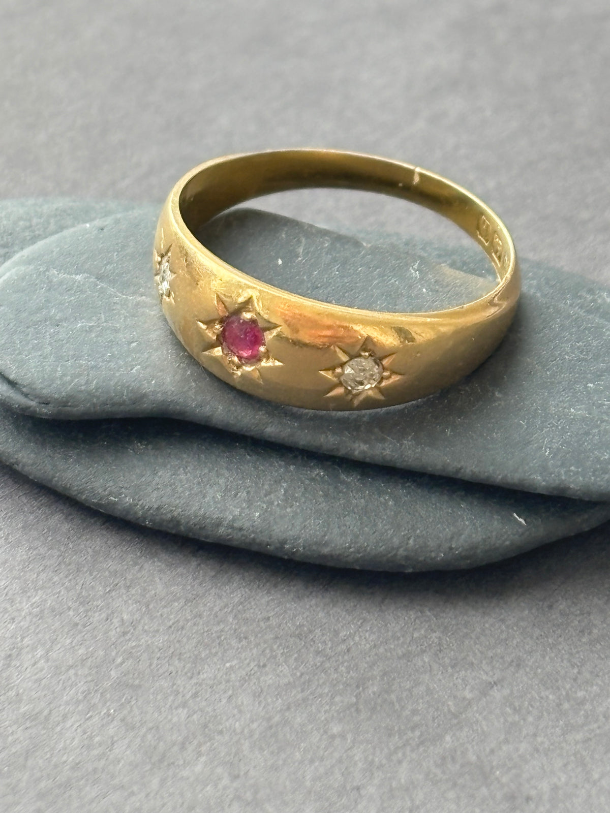 Antique 18k Gold Ruby & Diamond Gypsy Ring