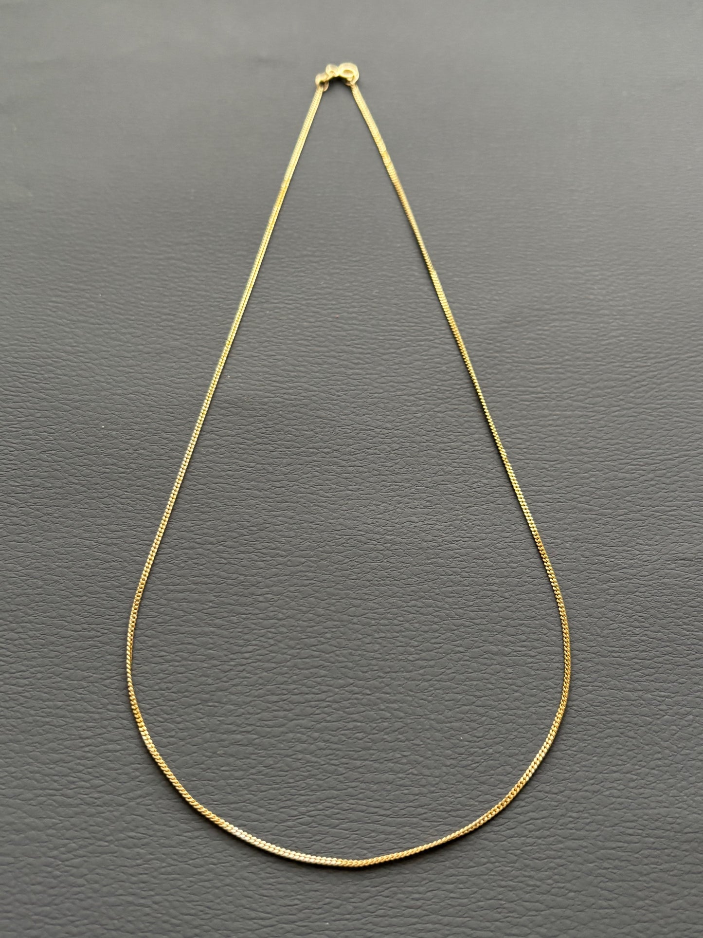 Vintage 18k Gold Mini Curb Link Chain