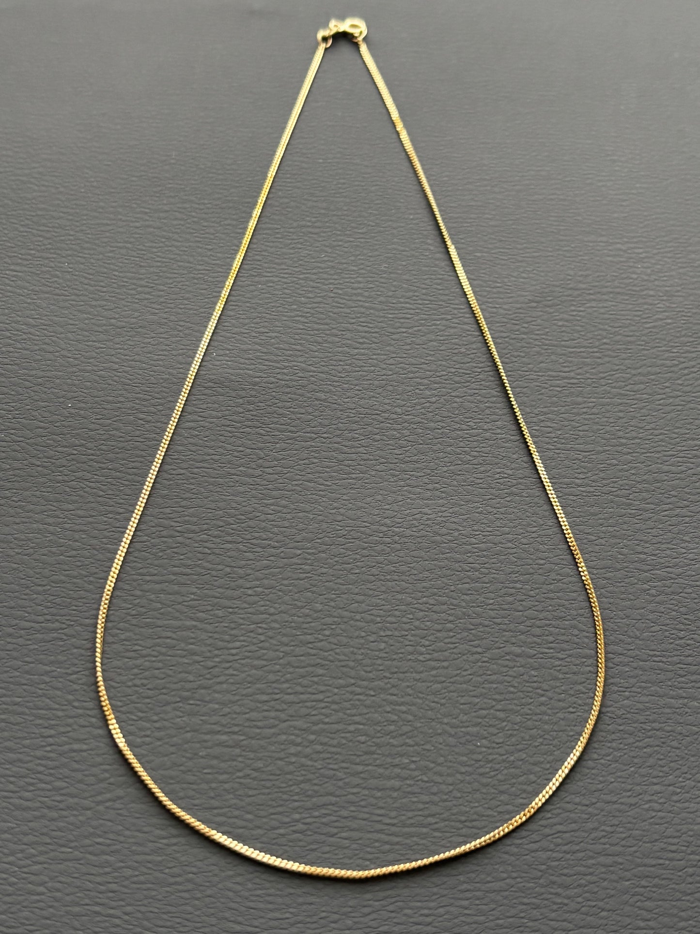 Vintage 18k Gold Mini Curb Link Chain