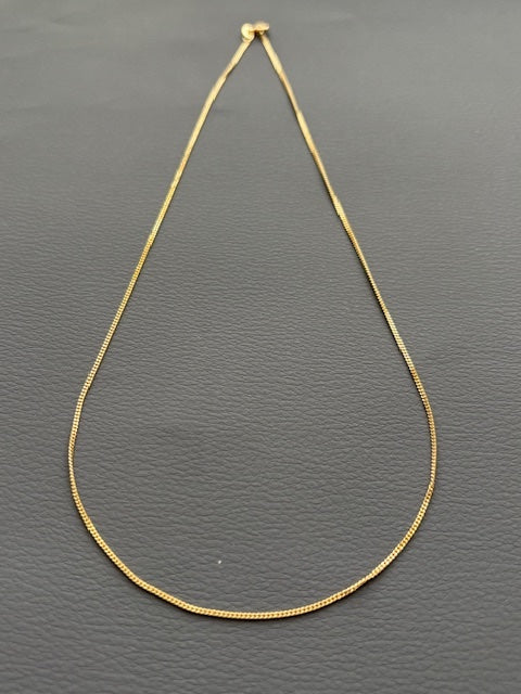 Vintage 18k Gold Mini Curb Link Chain Necklace