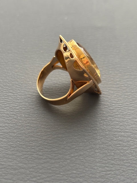 Vintage 70's 18k Gold and Citrine French Cocktail Ring