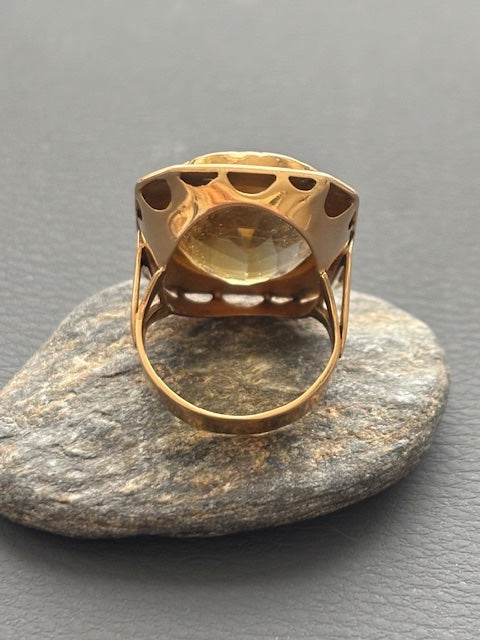Vintage 70's 18k Gold and Citrine French Cocktail Ring