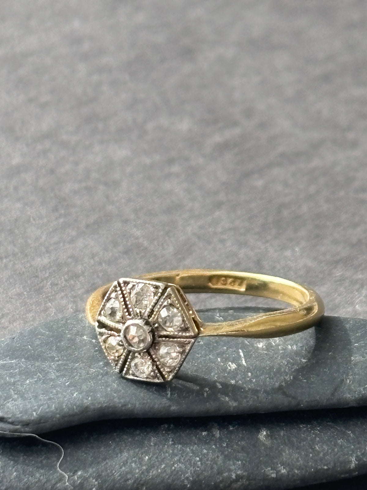 18k Gold & Diamond Art Deco Ring