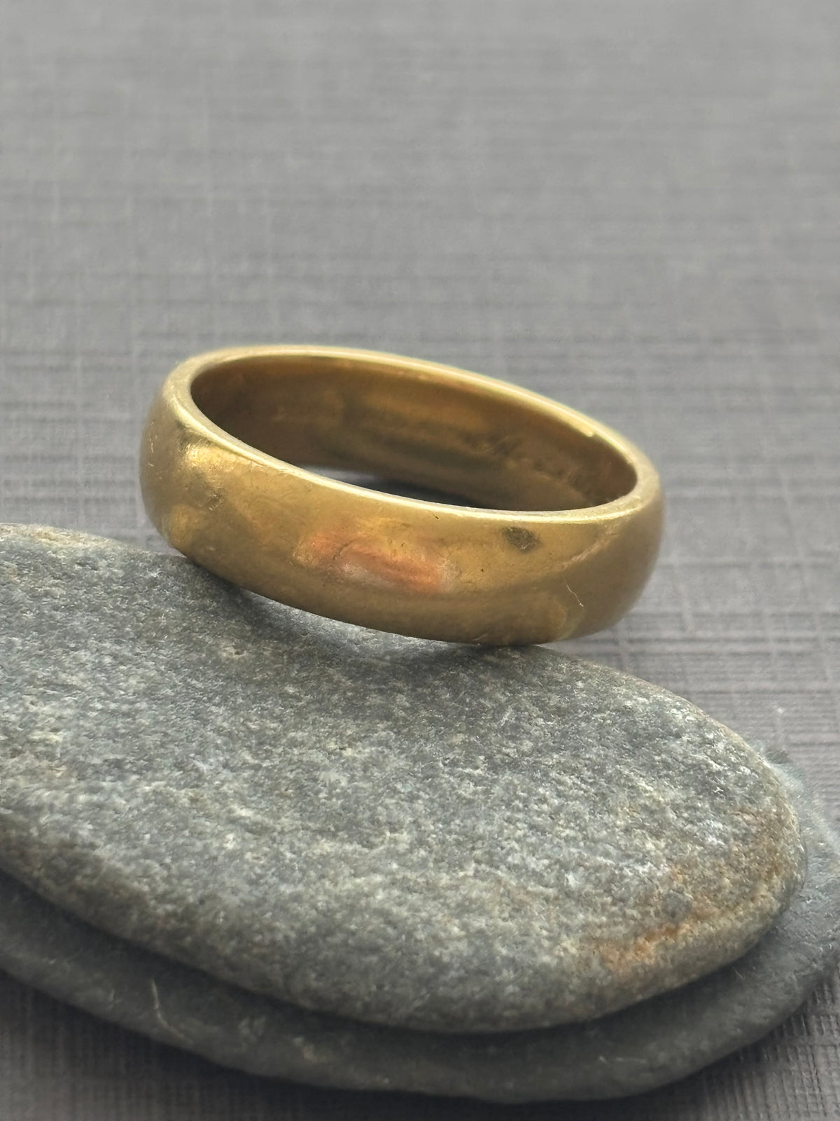 Vintage Tiffany &  Co. 18k Gold Band Ring