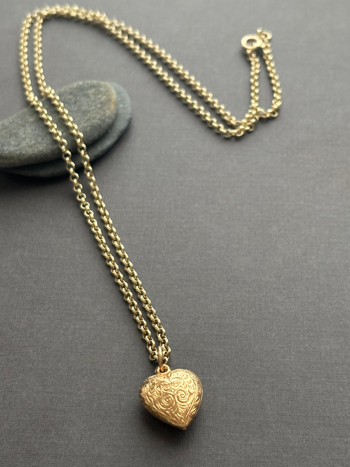 Antique 9k Gold Engraved Heart Pendant & Belcher Chain
