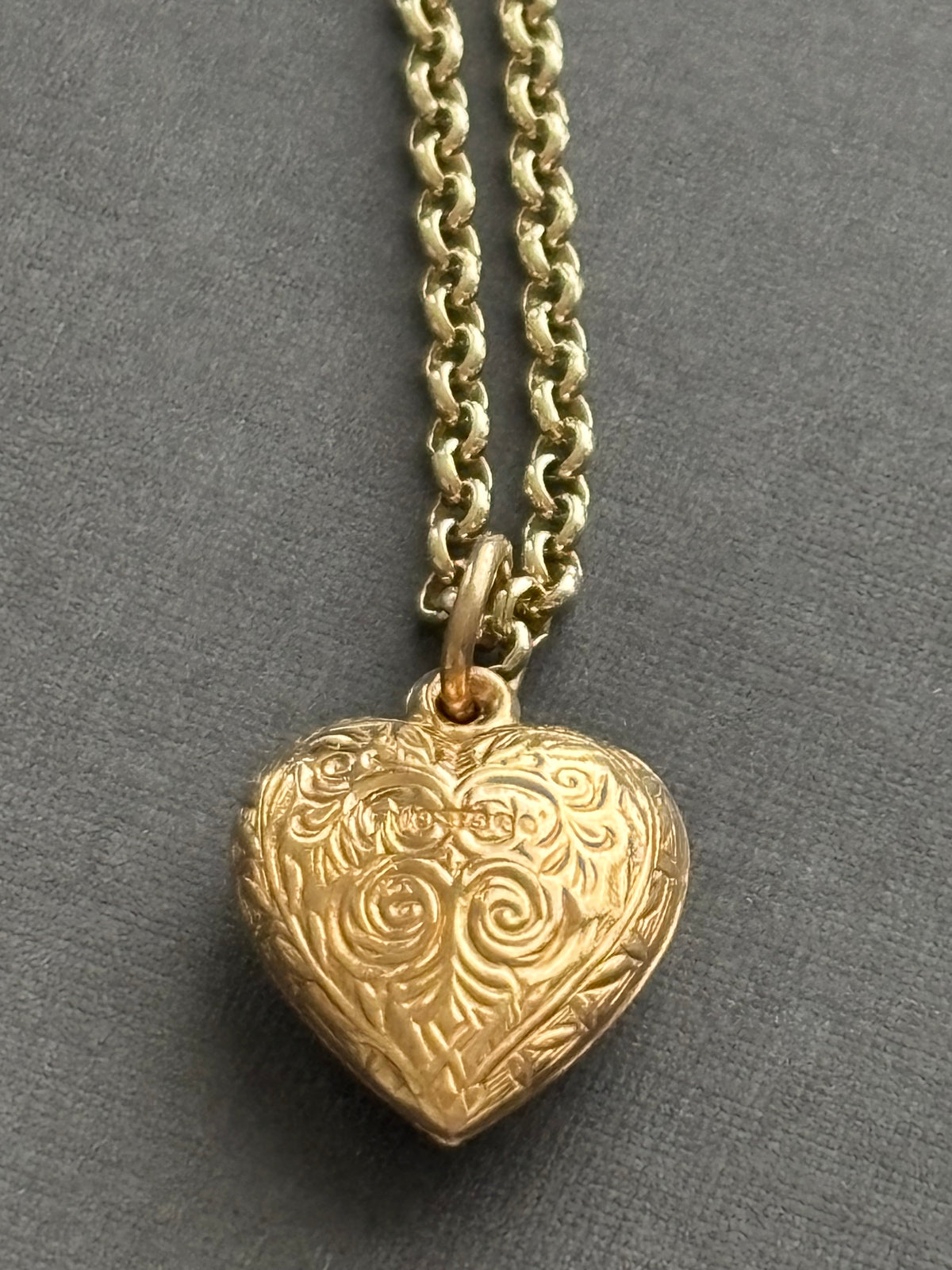 Antique 9k Gold Engraved Heart Pendant & Belcher Chain