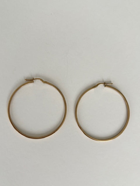 Vintage 90's 9k Gold Hoop Earrings