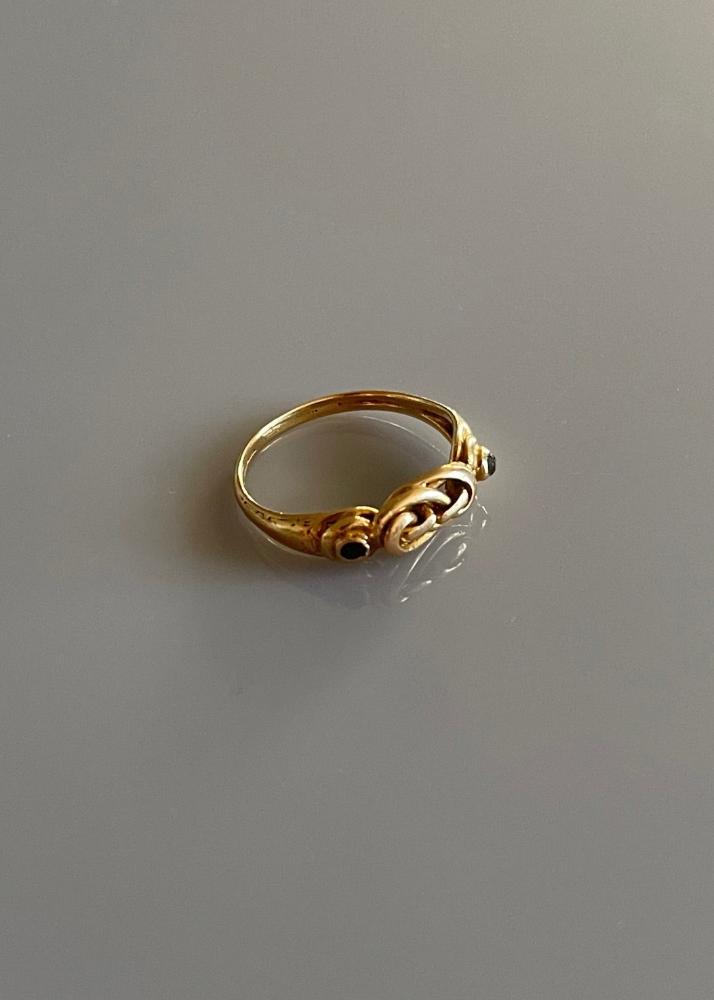 Antique 18k Gold Knot Ring with Sapphires