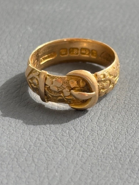 Antique 18k Gold Engraved Buckle Ring