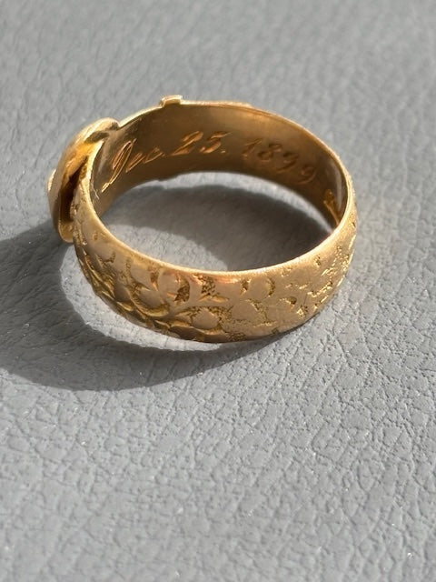Antique 18k Gold Engraved Buckle Ring