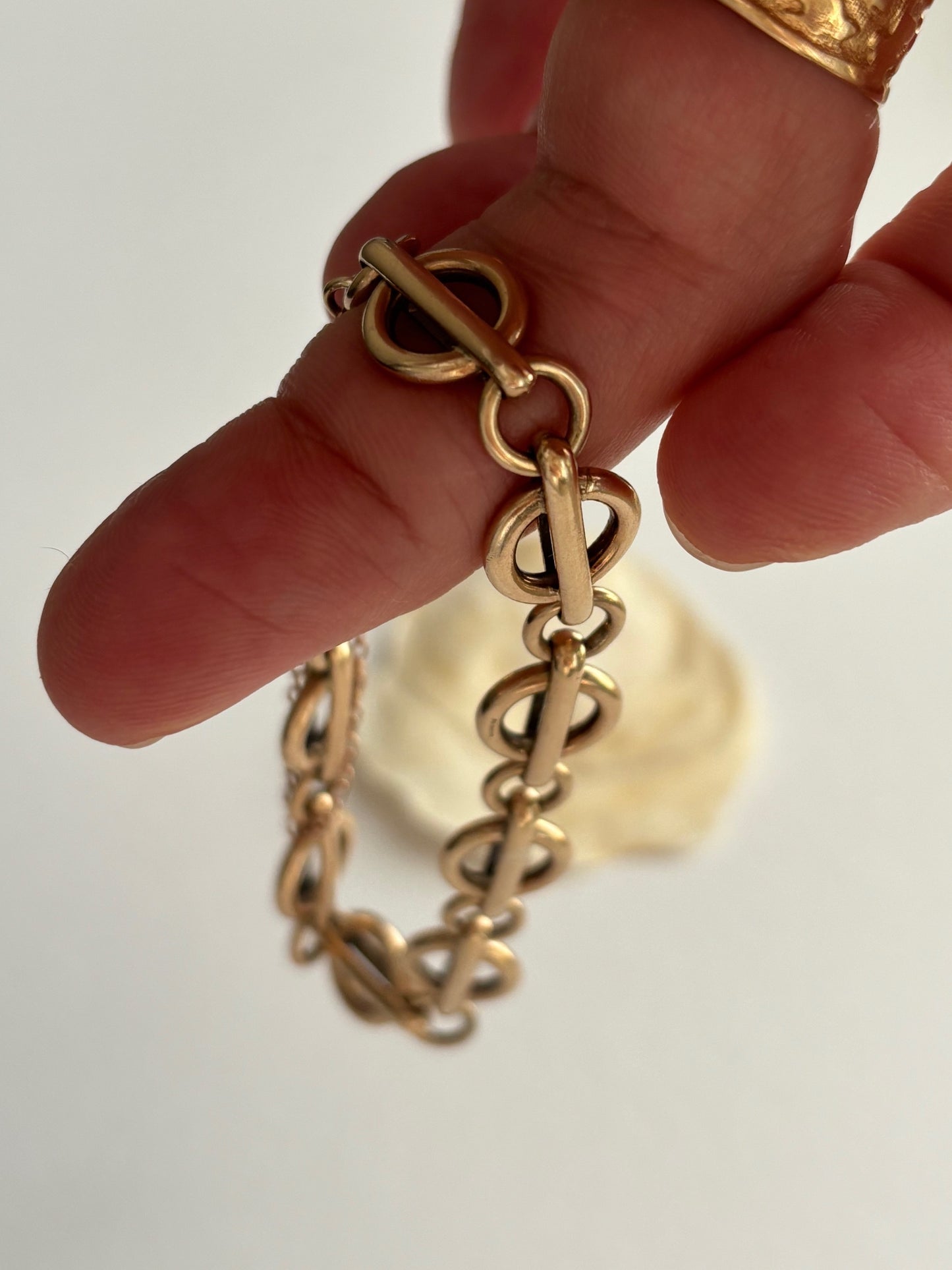 Stunning Vintage 9k Gold Circular Link Bracelet