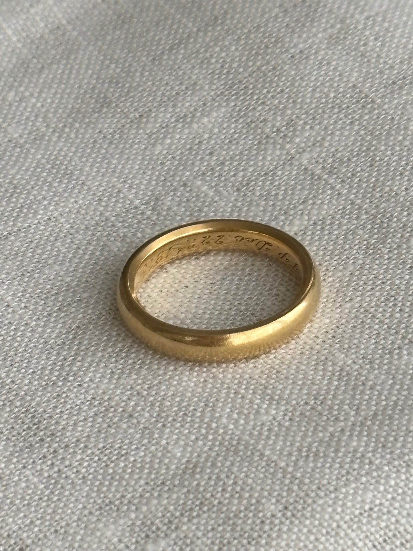 Antique 1915 18k Gold Band Ring by Ti*f*ny