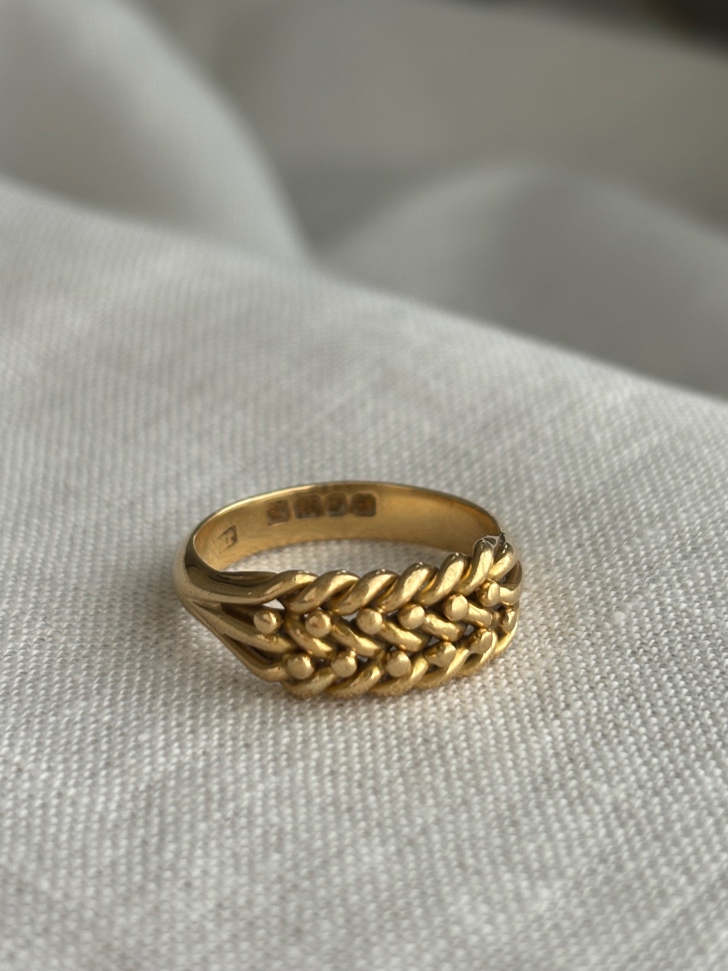 Antique 1900 18k Gold Keeper Ring