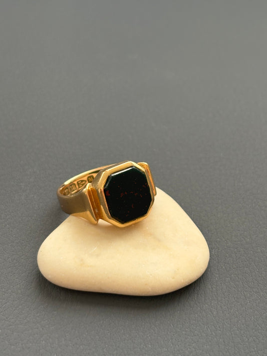 Antique Victorian 18k Gold Bloodstone Signet Ring